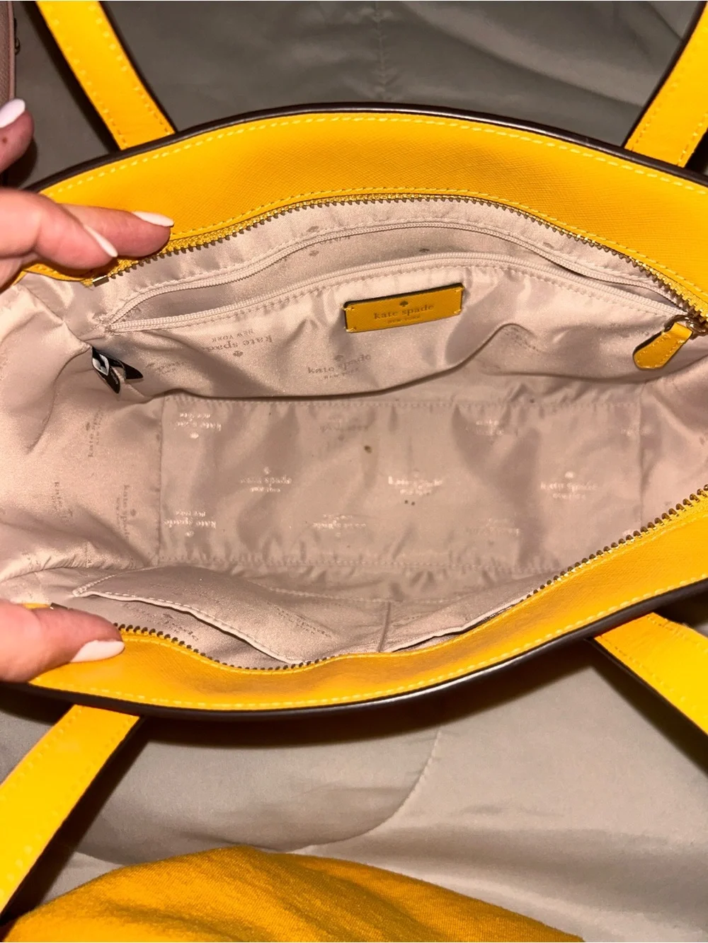 kate spade saffron yellow leather tote - Picture 3 of 5